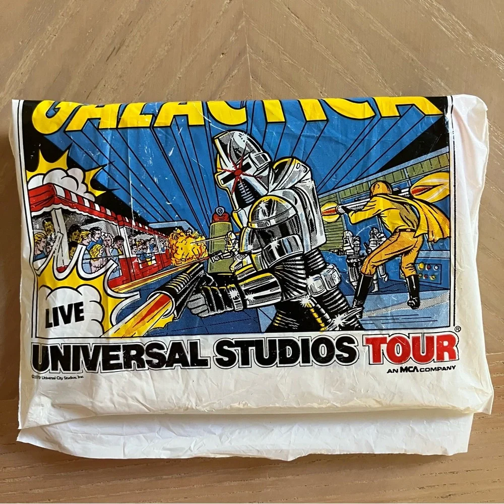 UNIVERSAL STUDIOS Vintage 1970s Autograph Book and Souvenir Bag